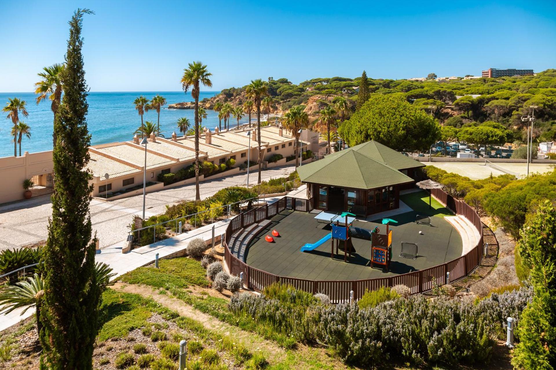 Grande Real Santa Eulalia Resort & Hotel Spa Albufeira Exterior photo The amphitheater at the park