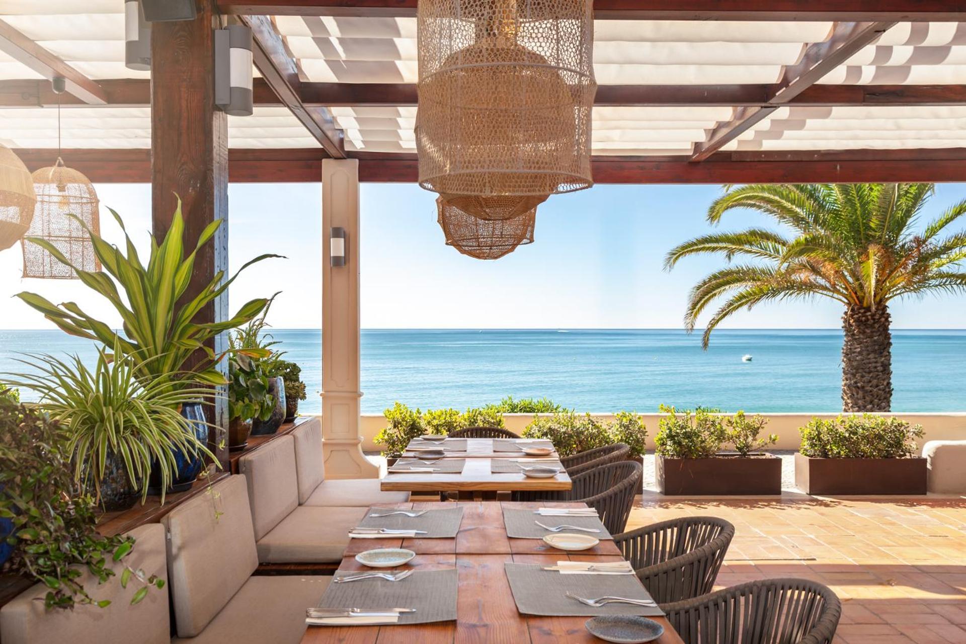 Grande Real Santa Eulalia Resort & Hotel Spa Albufeira Exterior photo The Beach Club