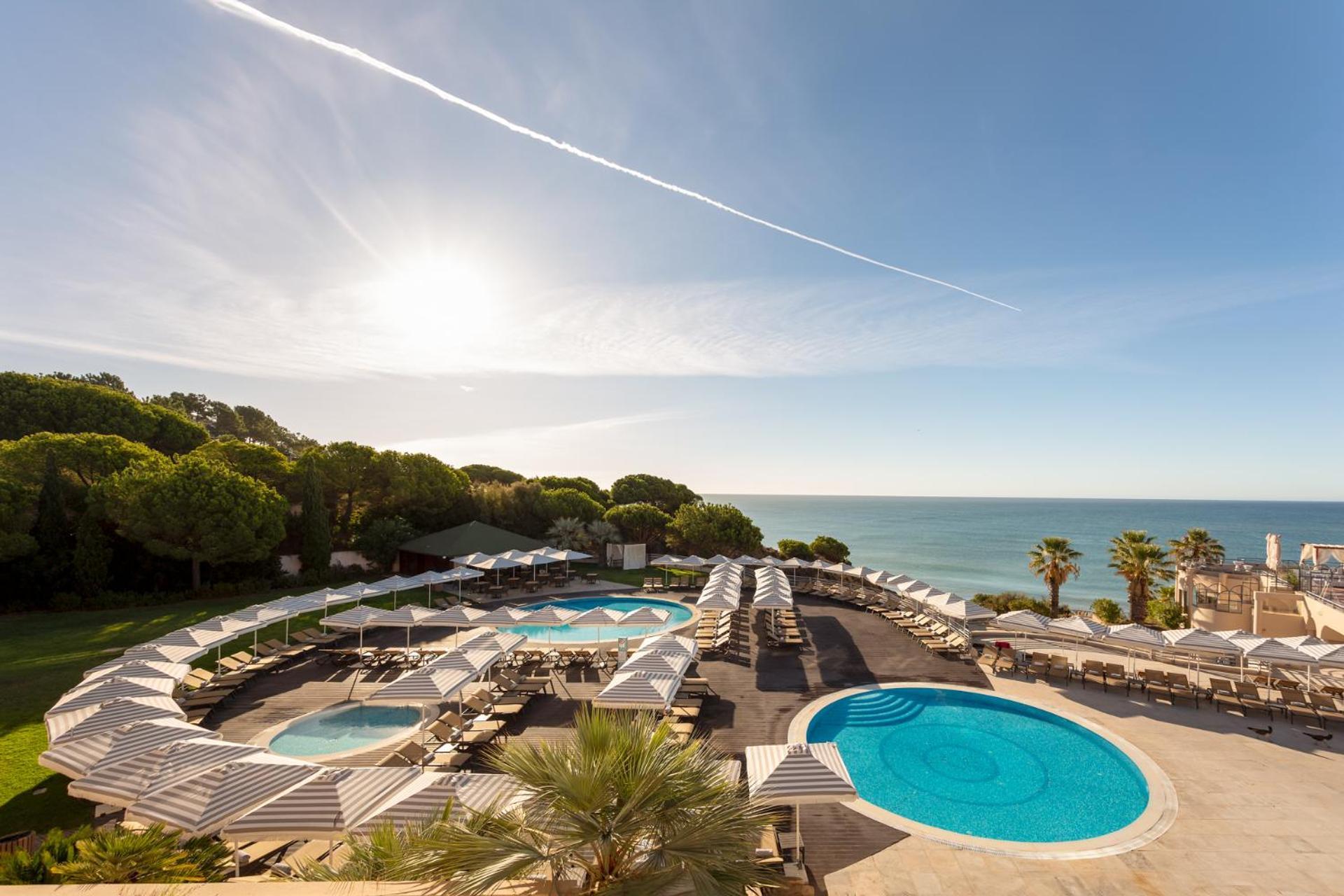 Grande Real Santa Eulalia Resort & Hotel Spa Albufeira Exterior photo The resort's swimming pools